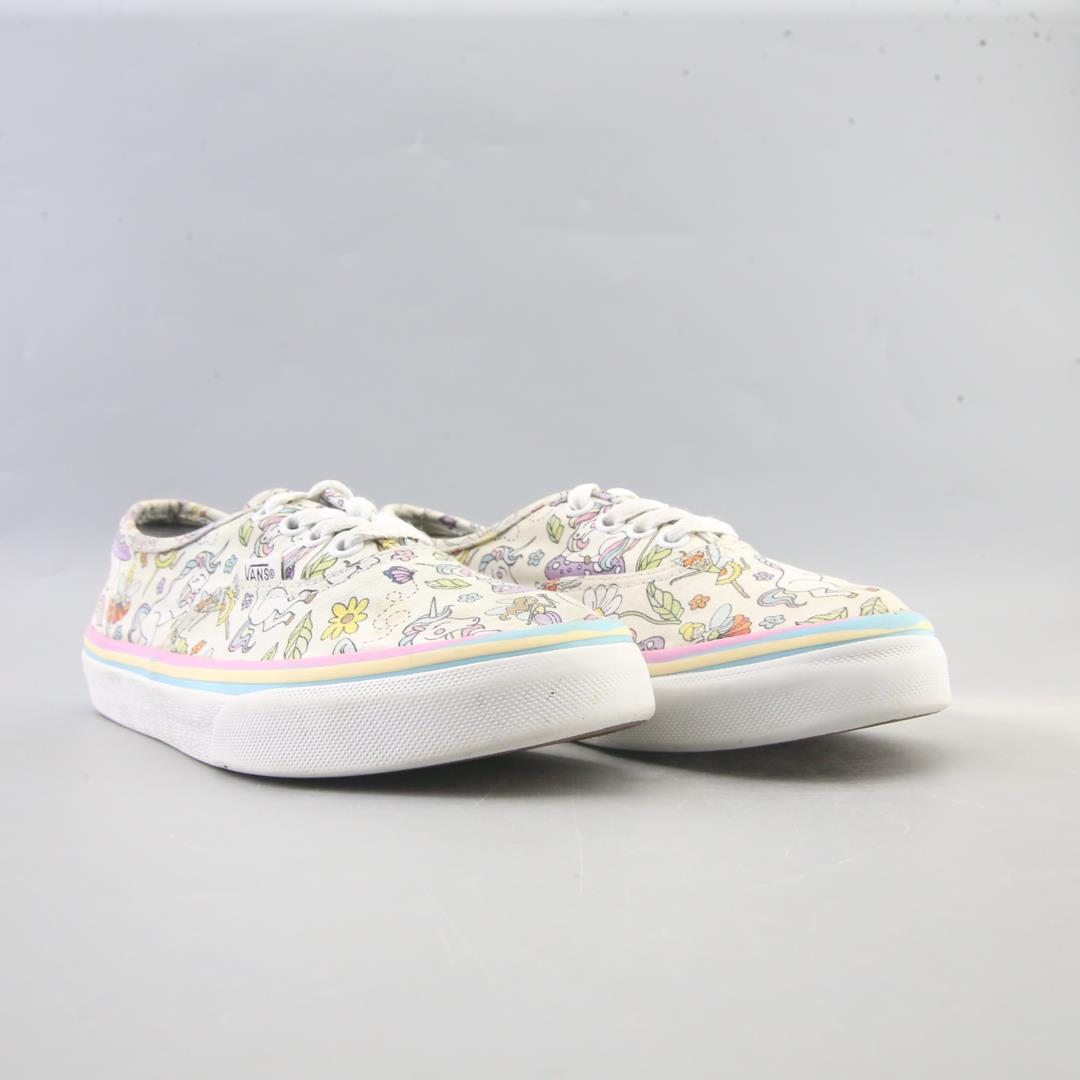VANS AUTHENTIC