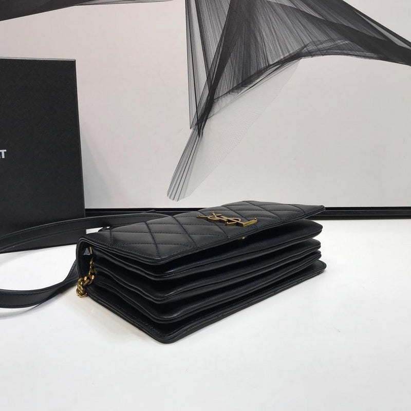 Amelia - YSL Bag - 2897
