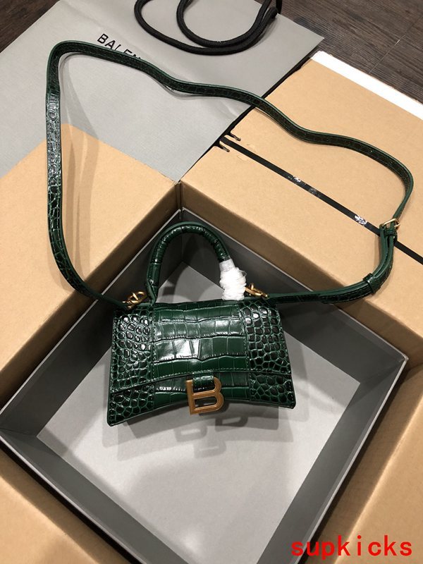 Amelia- BG Hourglass Bags - 098