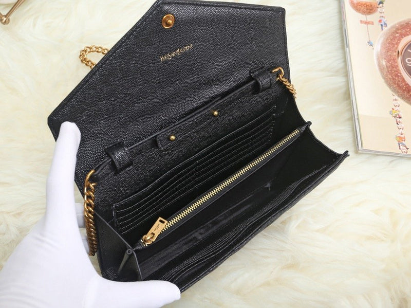 Amelia - YSL Bag - 3561