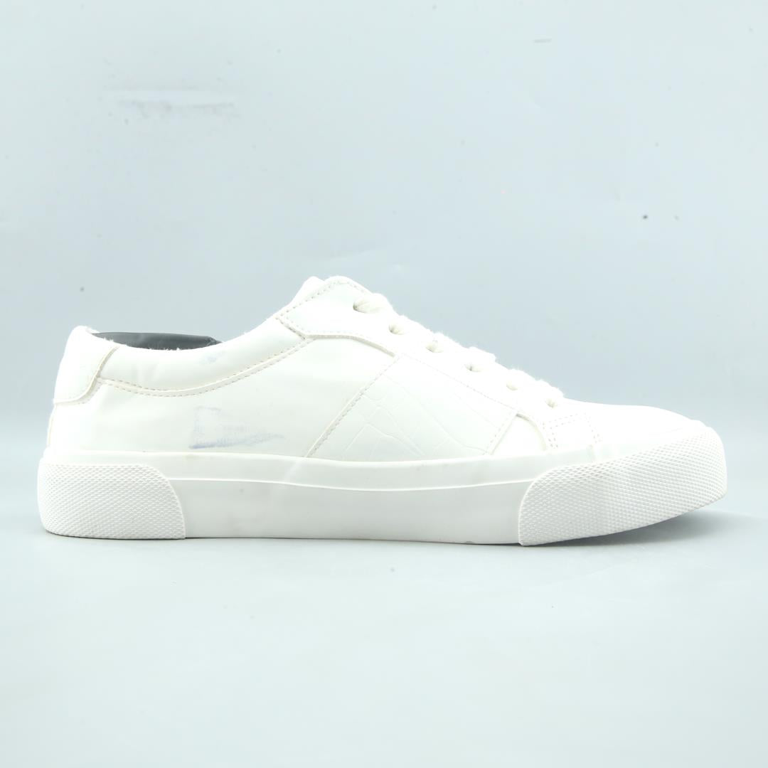 ZARA. .