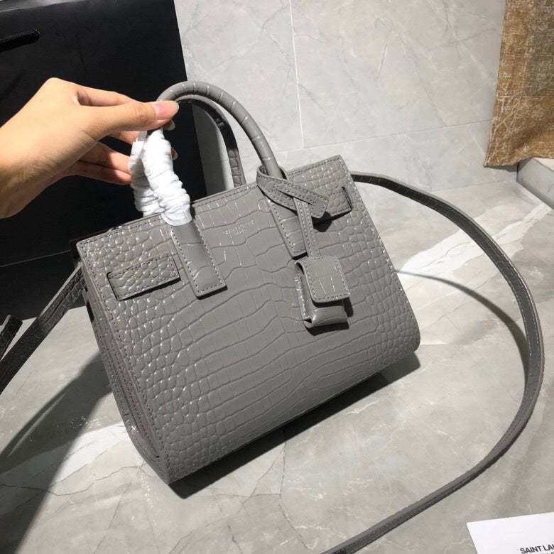 Amelia - YSL Bag - 4019