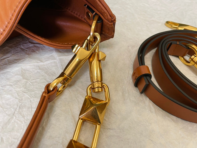 VAL LUXURY BAGS - FOR FASHION LOVERS  AFFORDABLE LUXURY BAGS- 119