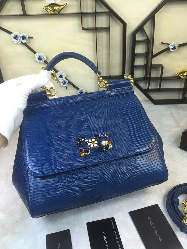 Amelia- DG Bags - 011