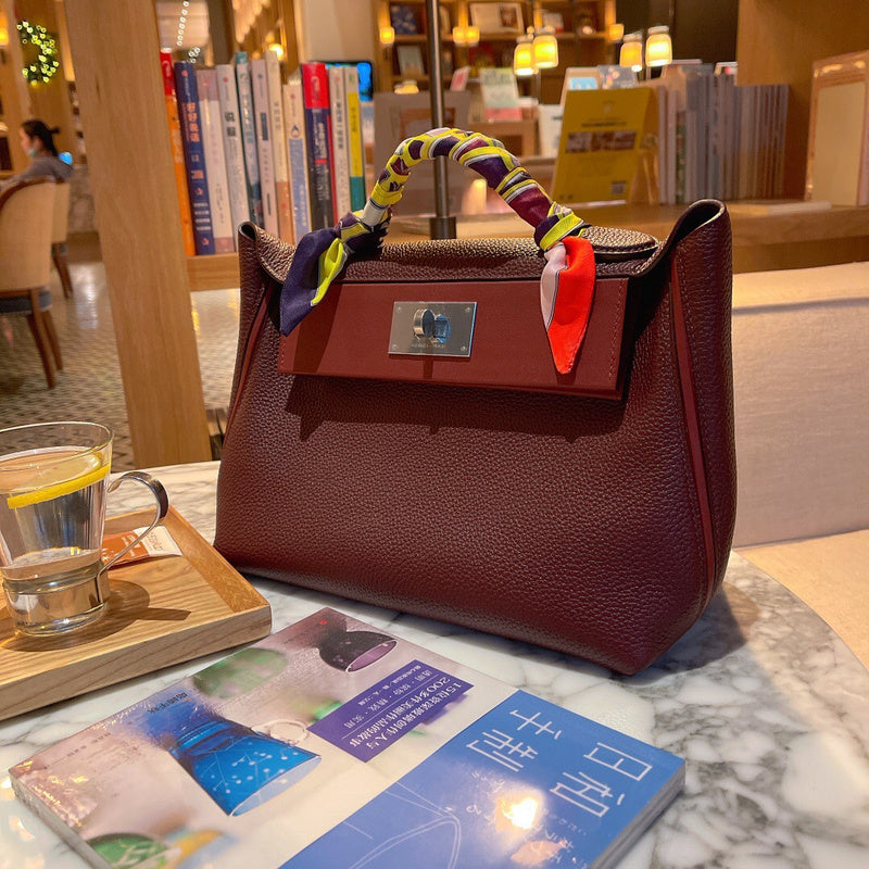 Amelia - HMS Bags - 1519