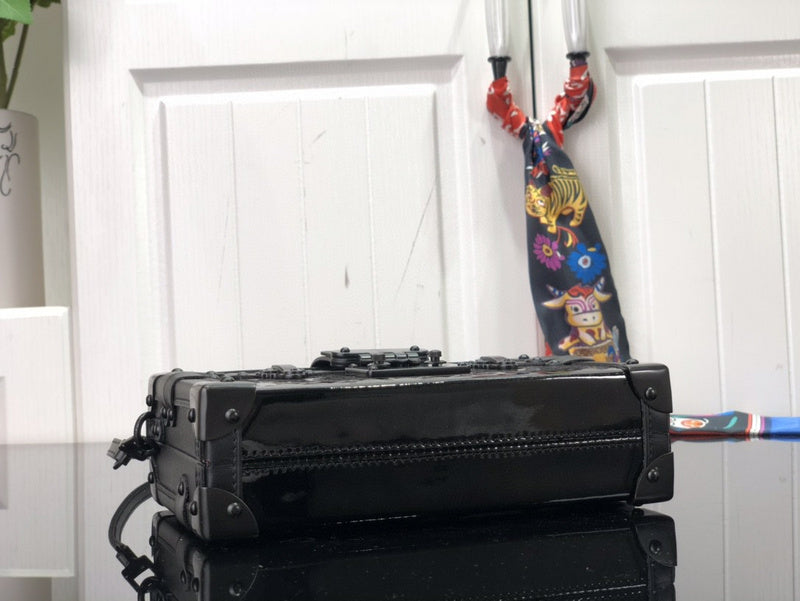 Fashion Lu-Vi bags - 2477