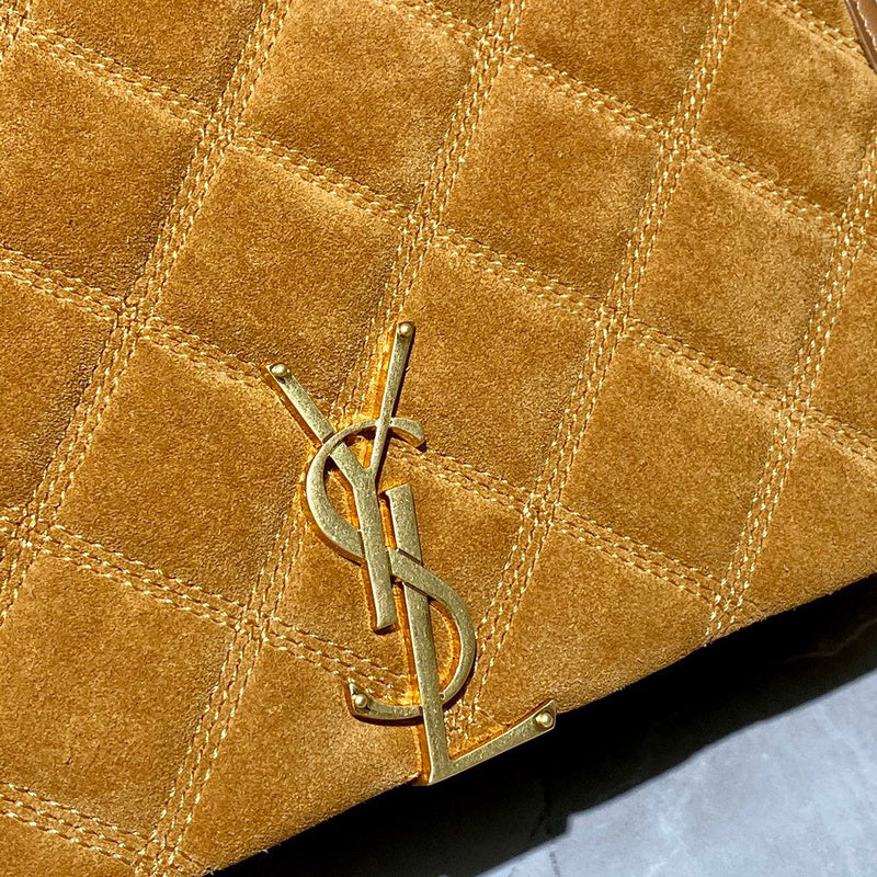 Amelia - YSL Bag - 4120