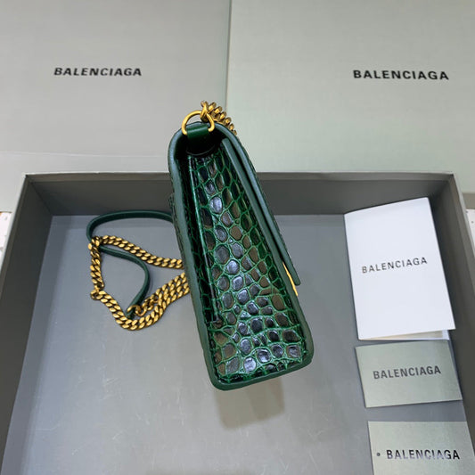 BLN-Ciaga Hourglass Wallet On Chain in Dark Green, For Women,  Bags 9in/23Amelia