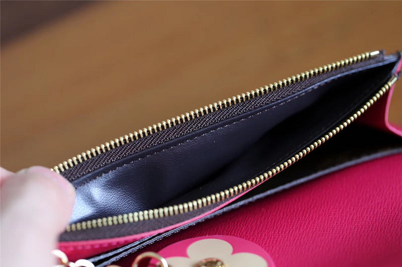 Fan Fashion Lu-Vi bags - 9418