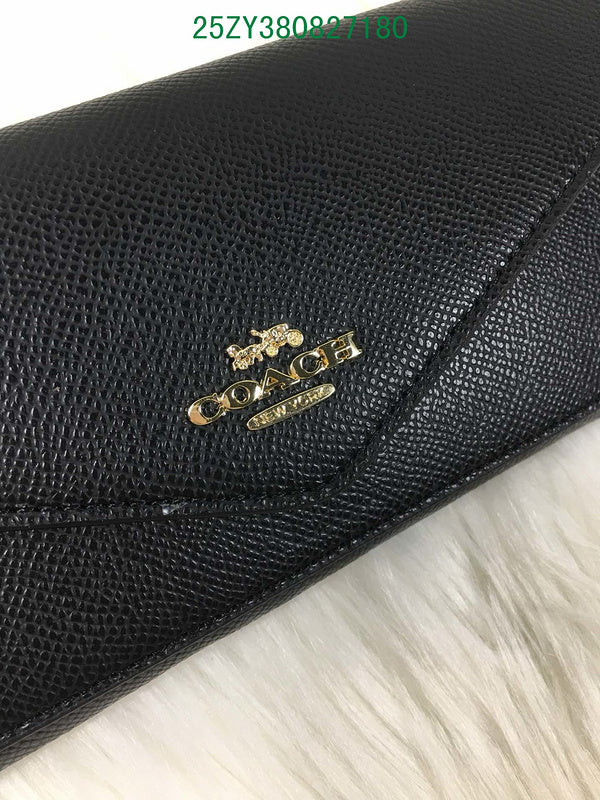 Amelia - CAH Wallet - 127