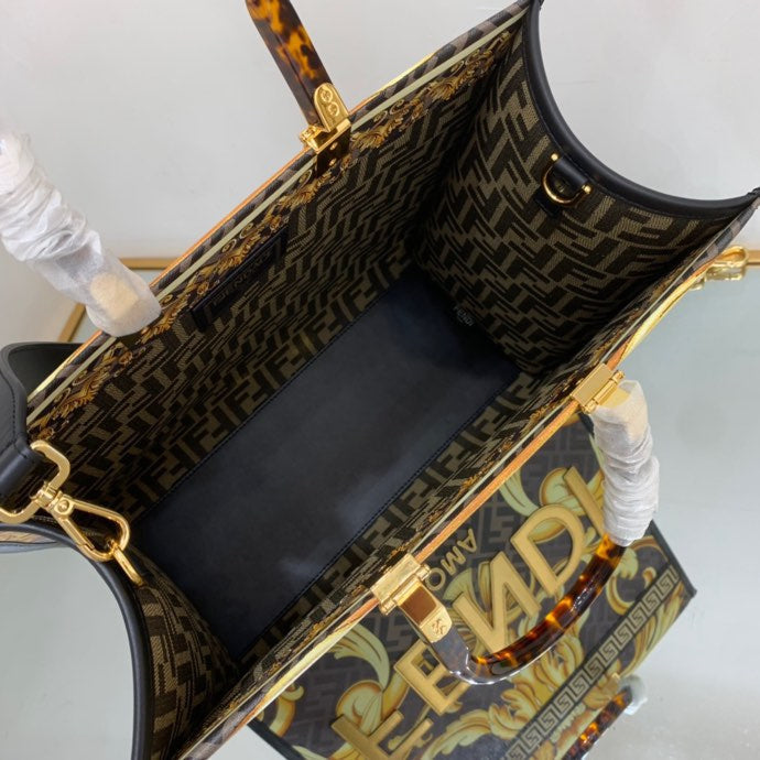 Amelia's Bag Gallery - VAR Bags - 240