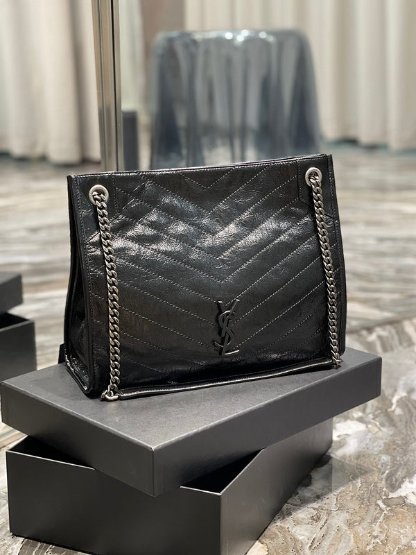 Amelia - YSL Bag - 3949