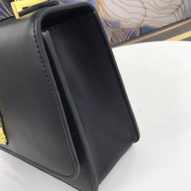Amelia's Bag Gallery - VAR Bags - 303