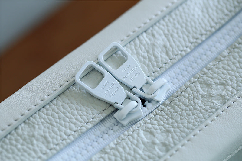 Fan Fashion Lu-Vi bags - 10185