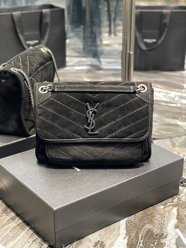 Amelia - YSL Bag - 3684