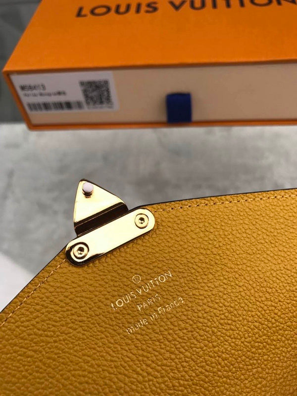 Fan Fashion Lu-Vi bags - 9128