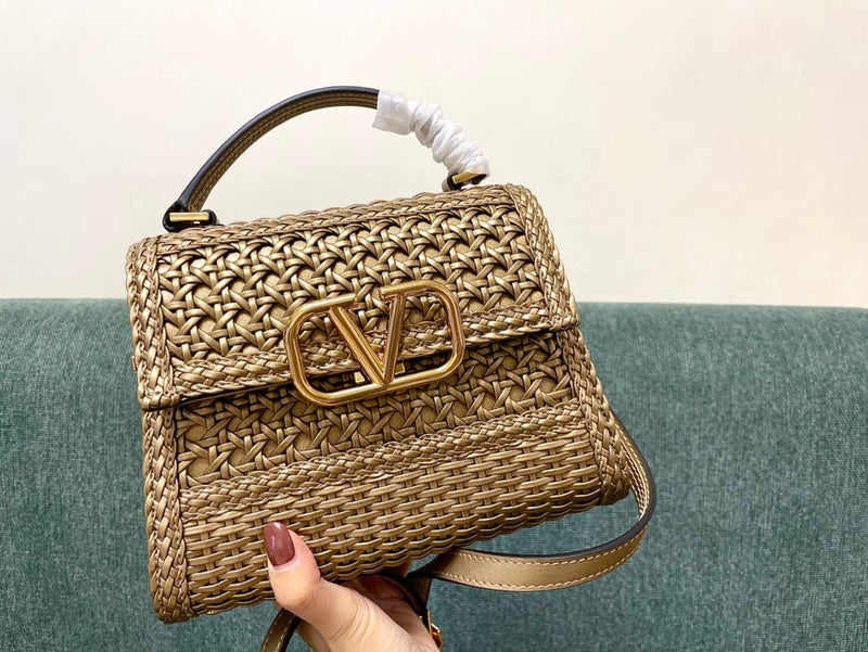 VAL LUXURY BAGS - FOR FASHION LOVERS  AFFORDABLE LUXURY BAGS- 859
