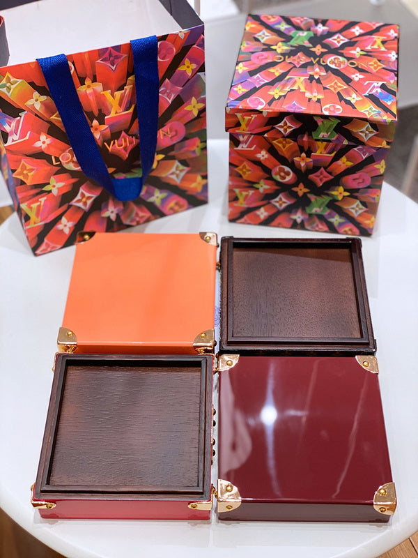 Fan Fashion Lu-Vi bags - 17804