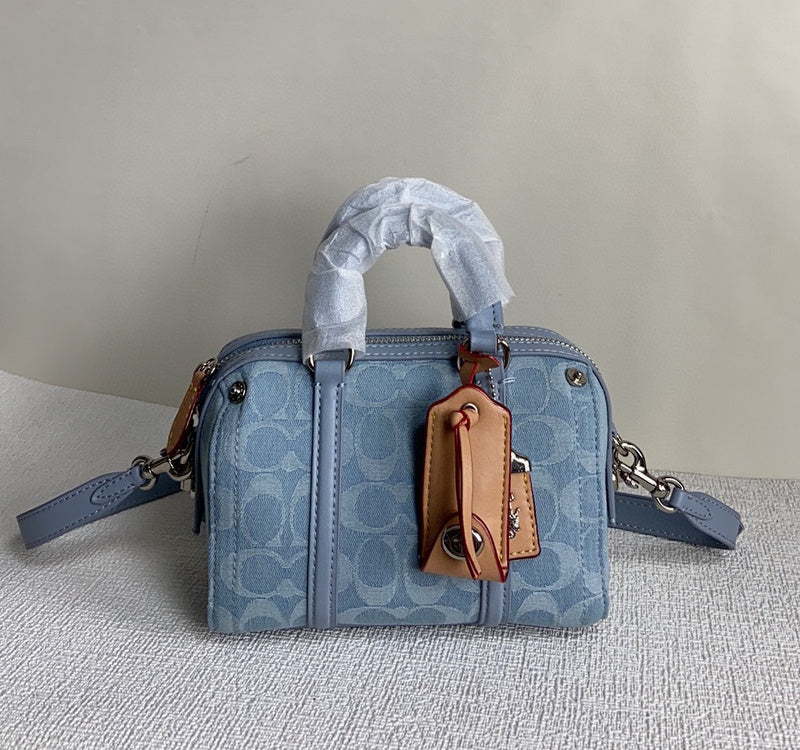Amelia-i CAH Bags - 143