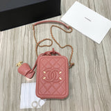 Wellow Bags - Chanel - Bags  - 112