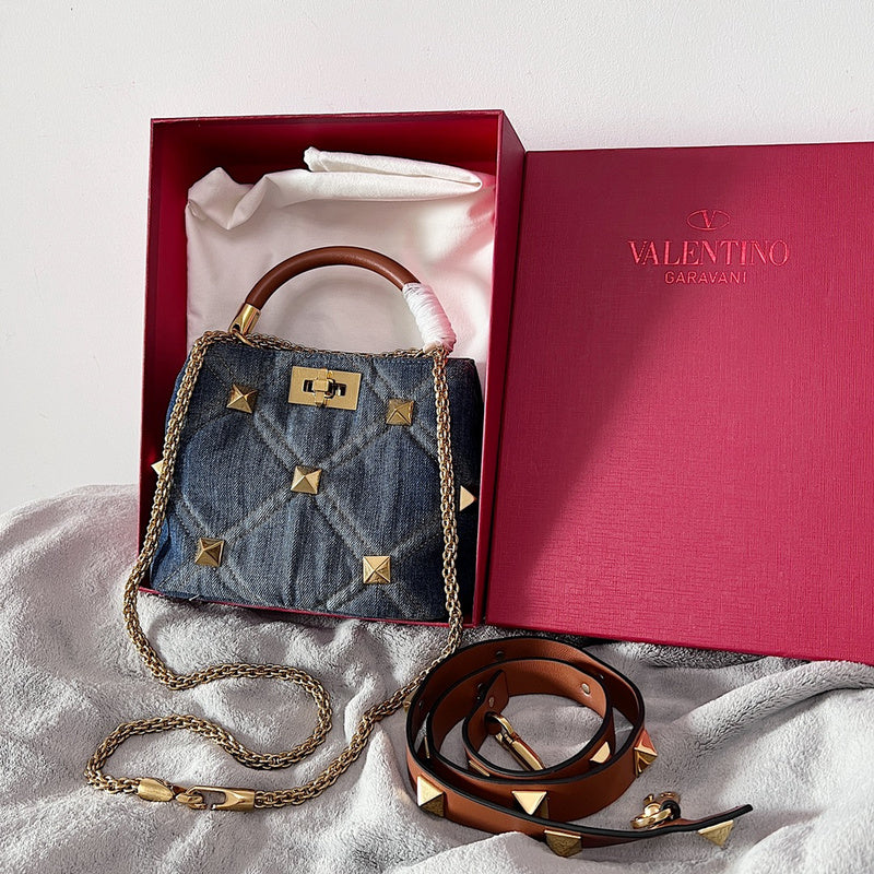 Amelia's Bag Gallery - VEL Bags - 664
