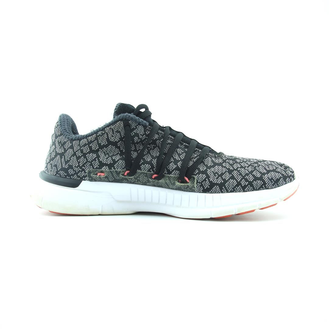 UNDER ARMOUR CHARGED TRANSIT