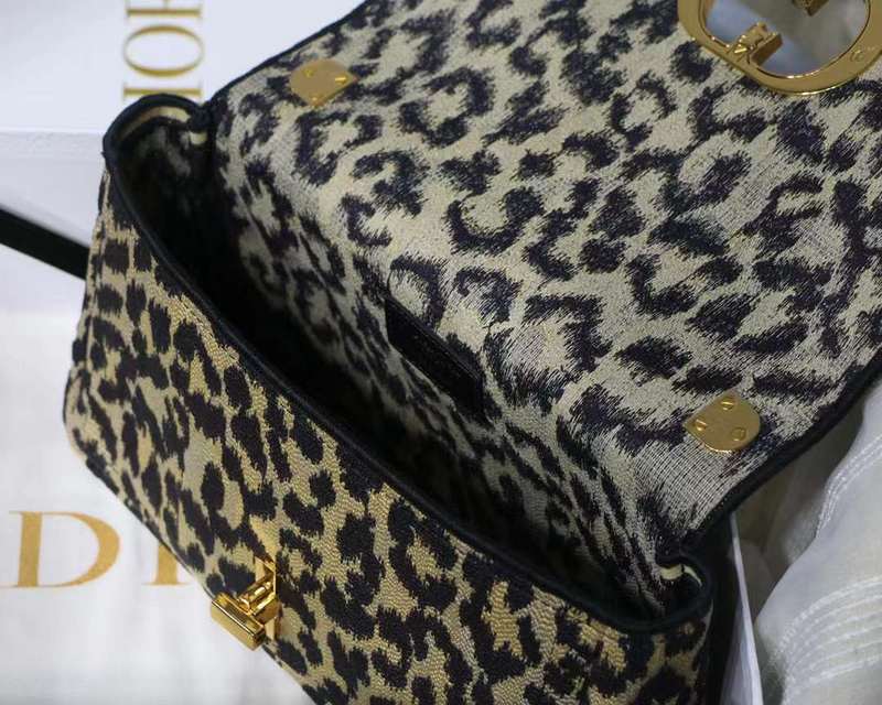Amelia - DYOR   BAGS FOR WOMEN - FASHION LUXURY BAGS 421