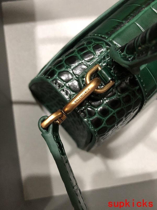Amelia- BG Hourglass Bags - 100