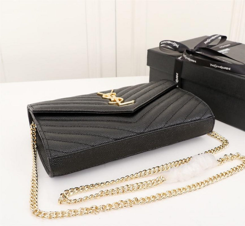 Amelia - YSL Bag - 2589