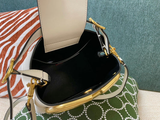 Amelia's Bag Gallery - VEL Bags - 878