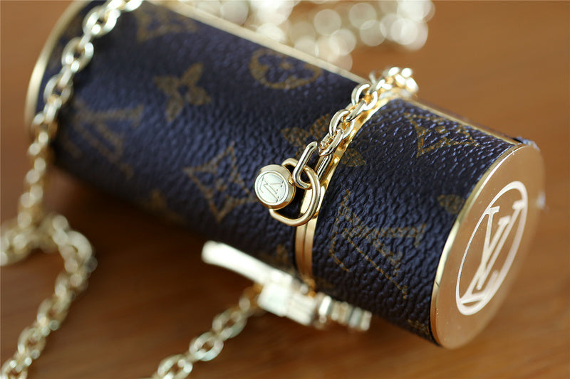 Fan Fashion Lu-Vi bags - 9360