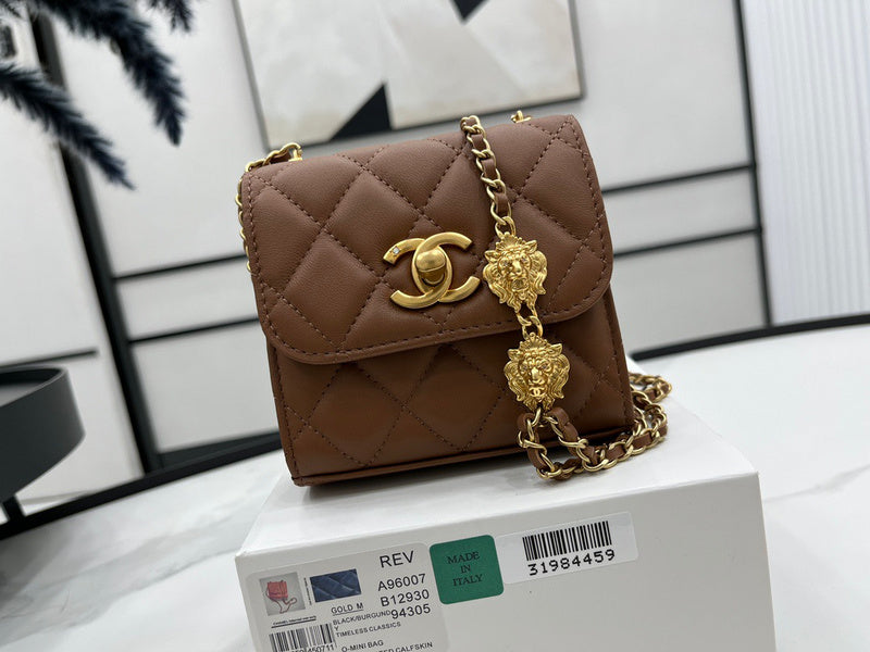 Wellow Bags - Chanel - Bags  - 238