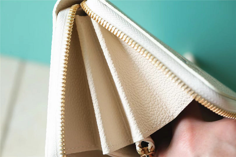 Fan Fashion Lu-Vi bags - 8783