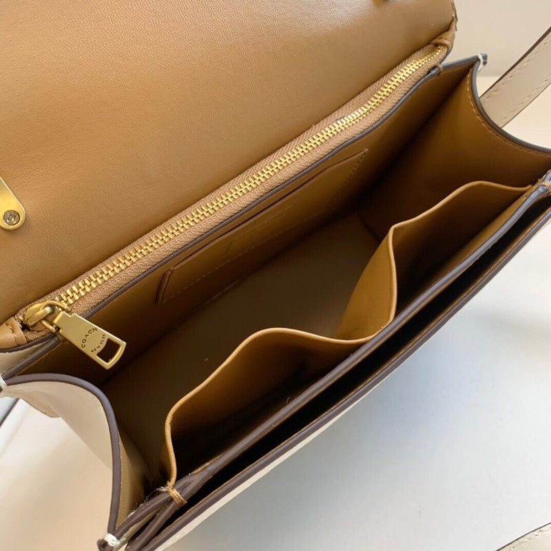 Amelia- CAH Bags - 809