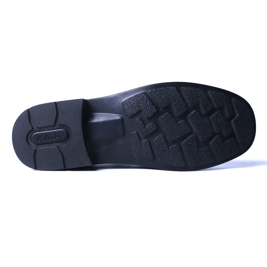 CLARKS .