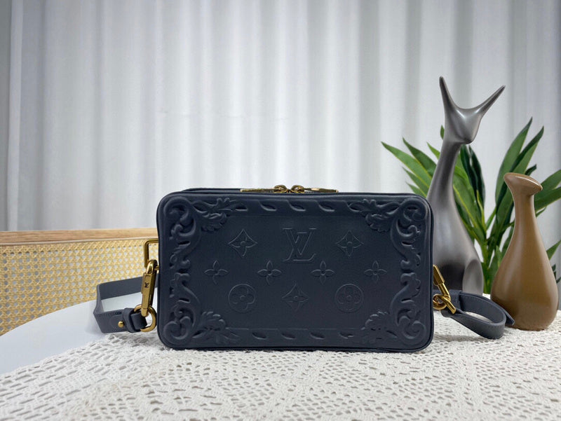 Amelia - LOV Lady Bags - 121