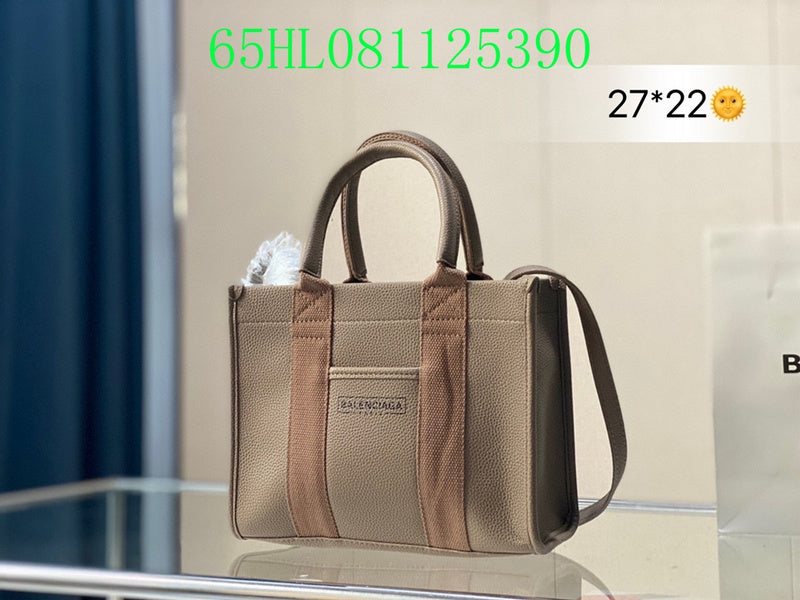 Amelia - BGA Bags - 1971
