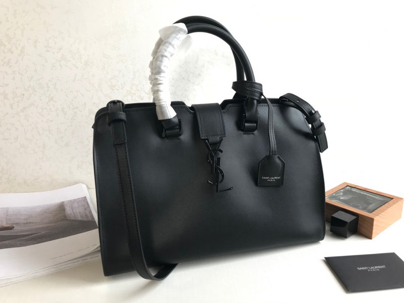 Amelia - YSL Bag - 2163