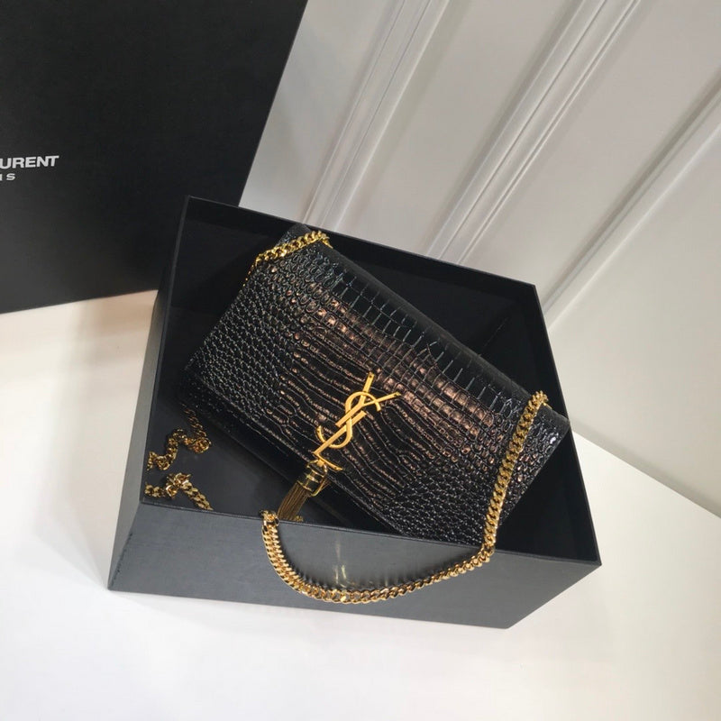 Amelia - YSL Bag - 2208