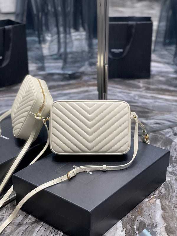Amelia - YSL Bag - 1434