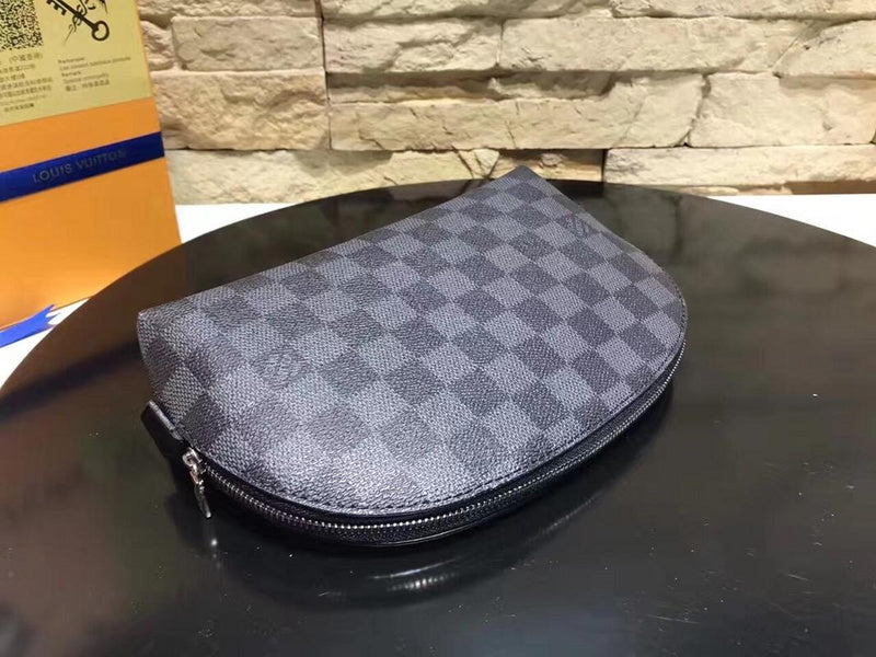 Fan Fashion Lu-Vi bags - 17878
