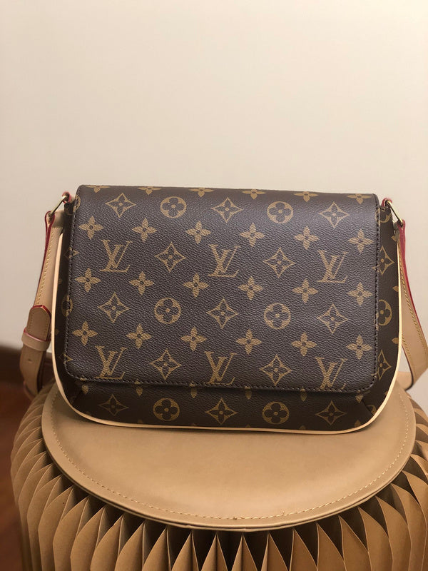 Fan Fashion Lu-Vi bags - 17474
