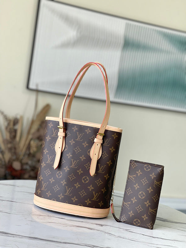 Fan Fashion Lu-Vi Bags - 16671