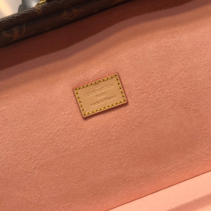 Fan Fashion Lu-Vi bags - 9482
