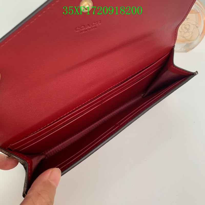 Amelia - CAH Wallet - 087