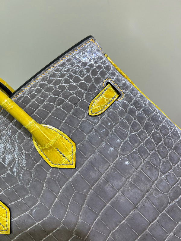 Amelia - HMS Bags - 1659