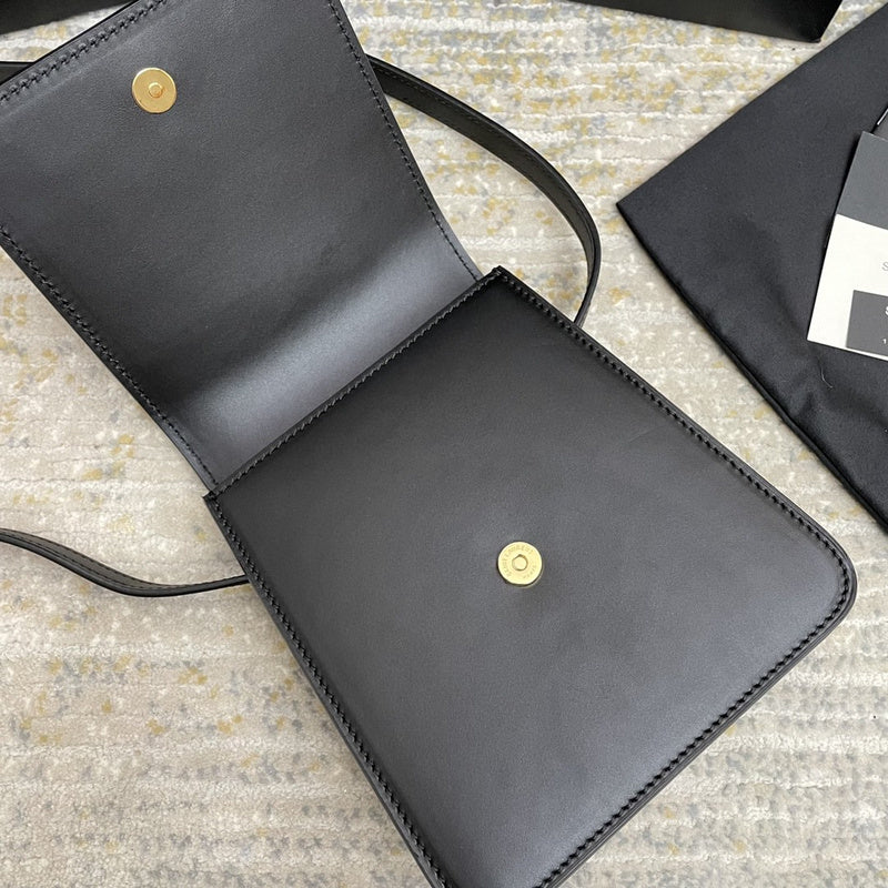 Amelia - YSL Bag - 3808