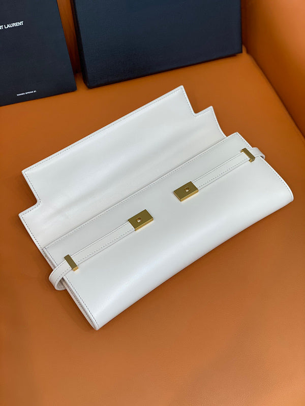 Amelia - YSL Bag - 2366