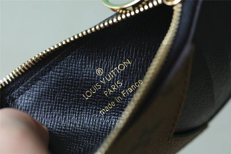 Fan Fashion Lu-Vi bags - 8770