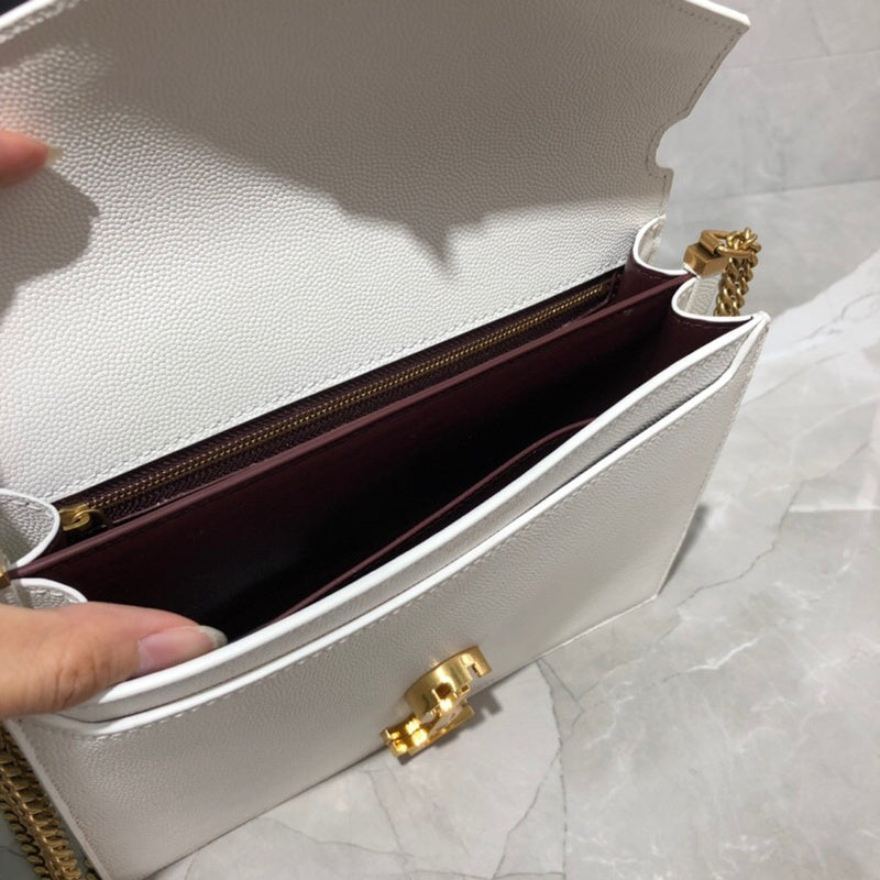 Amelia - YSL Bag - 4061